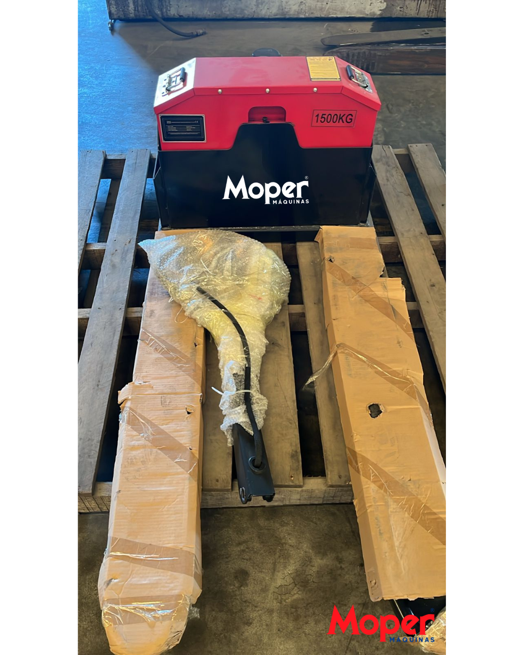 Paleteira Moper® Elétrica 1,5 Toneladas