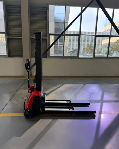 Paleteira Elétrica Moper® Total 1 Tonelada